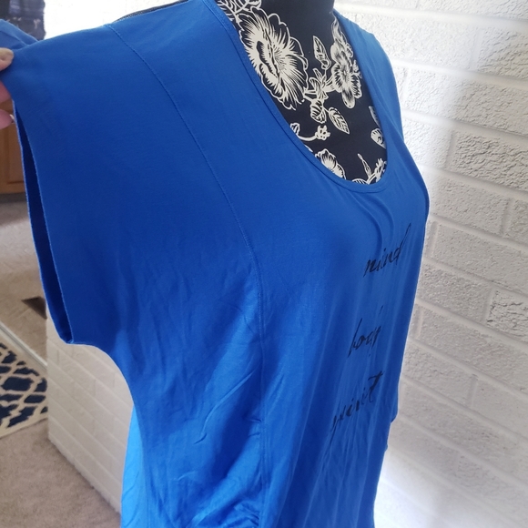 NWT Pink Lotus Athletic Top - Picture 6 of 10